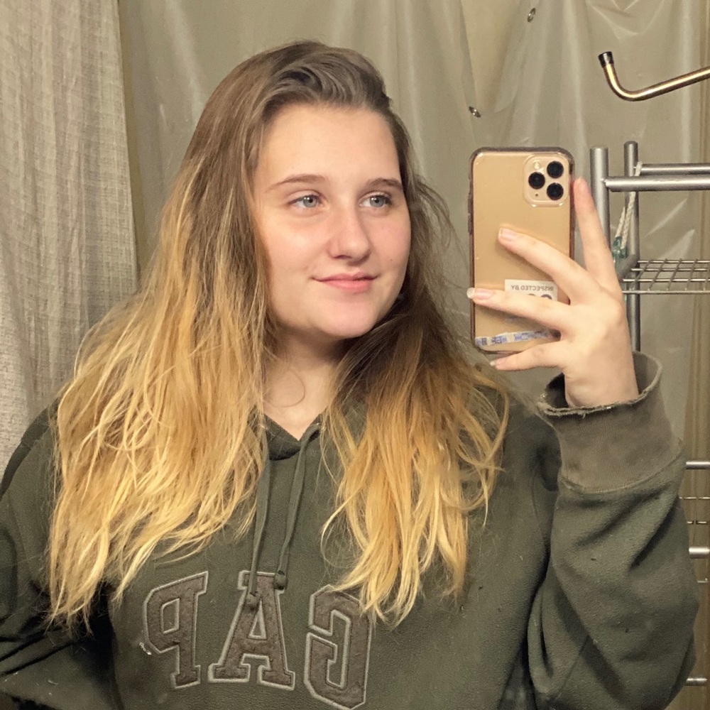 Meet your Posher, Kelsey